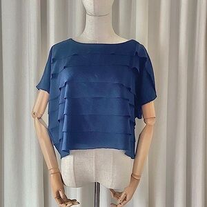 BCBGMAXAZRIA | Navy Blue Tiered Ruffle Top | Small